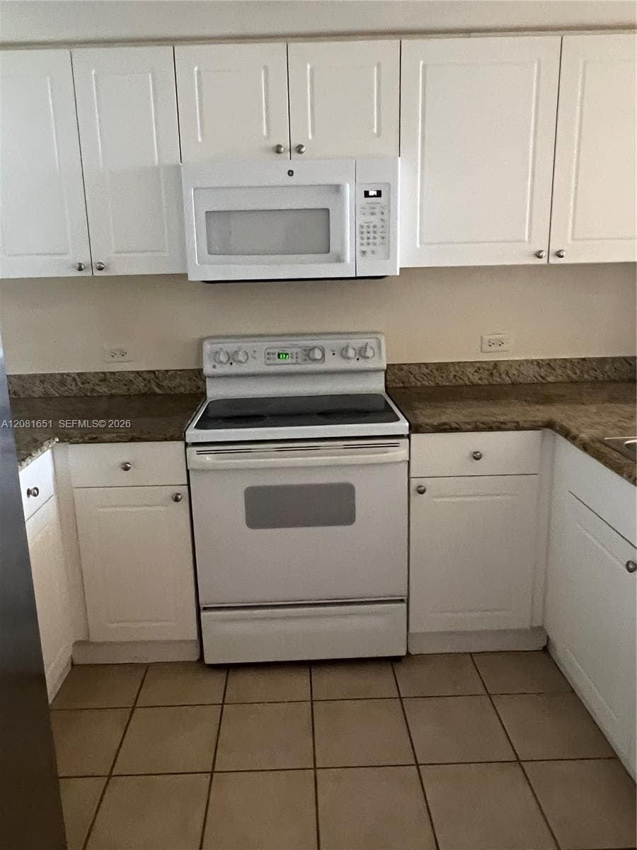 Turnberry on the Green · #611 in Aventura - Photo 26
