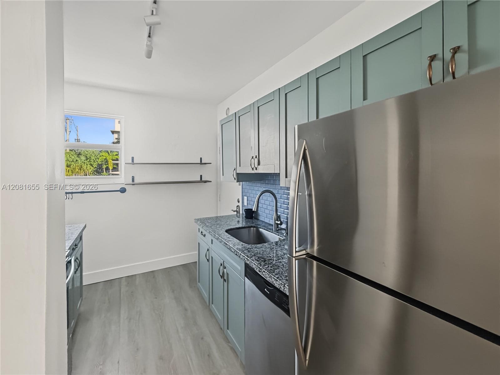 ISLAND POINT SOUTH CONDO · #25 in Miami Beach - Photo 7