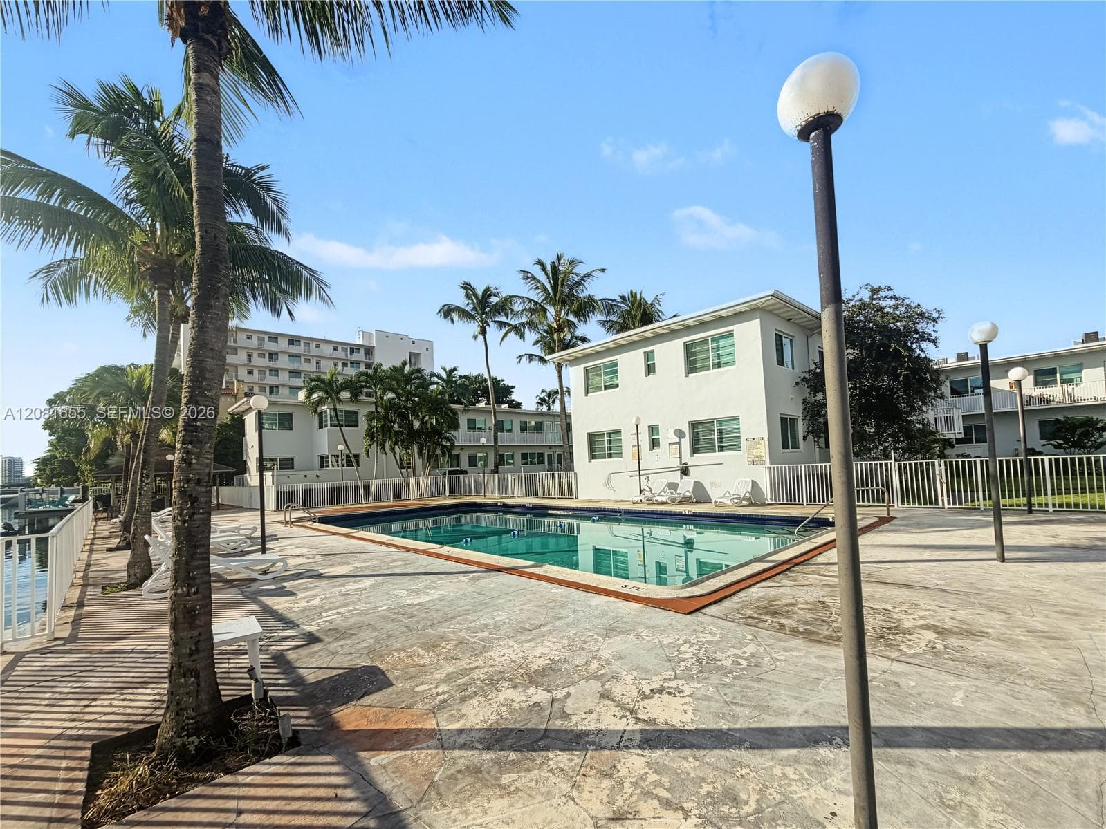 ISLAND POINT SOUTH CONDO · #25 in Miami Beach - Photo 30
