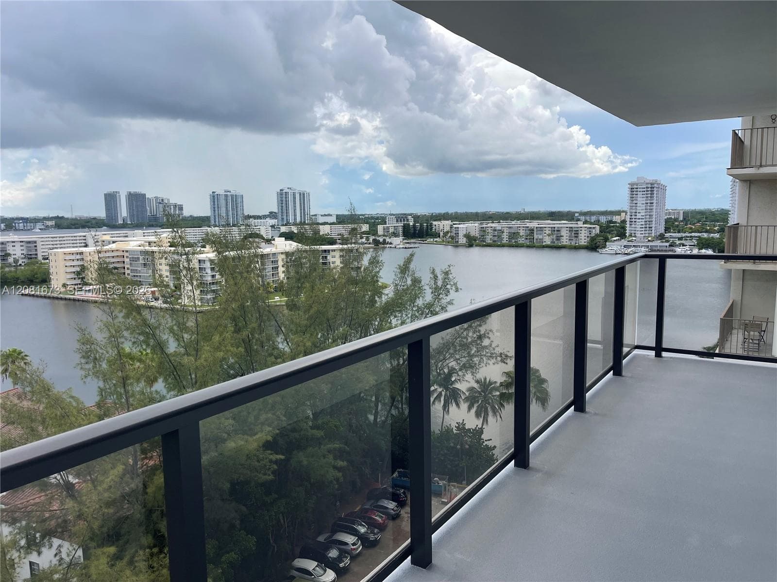 THE CLIPPER AT BISC COVE · #1201 in Aventura - Photo 19