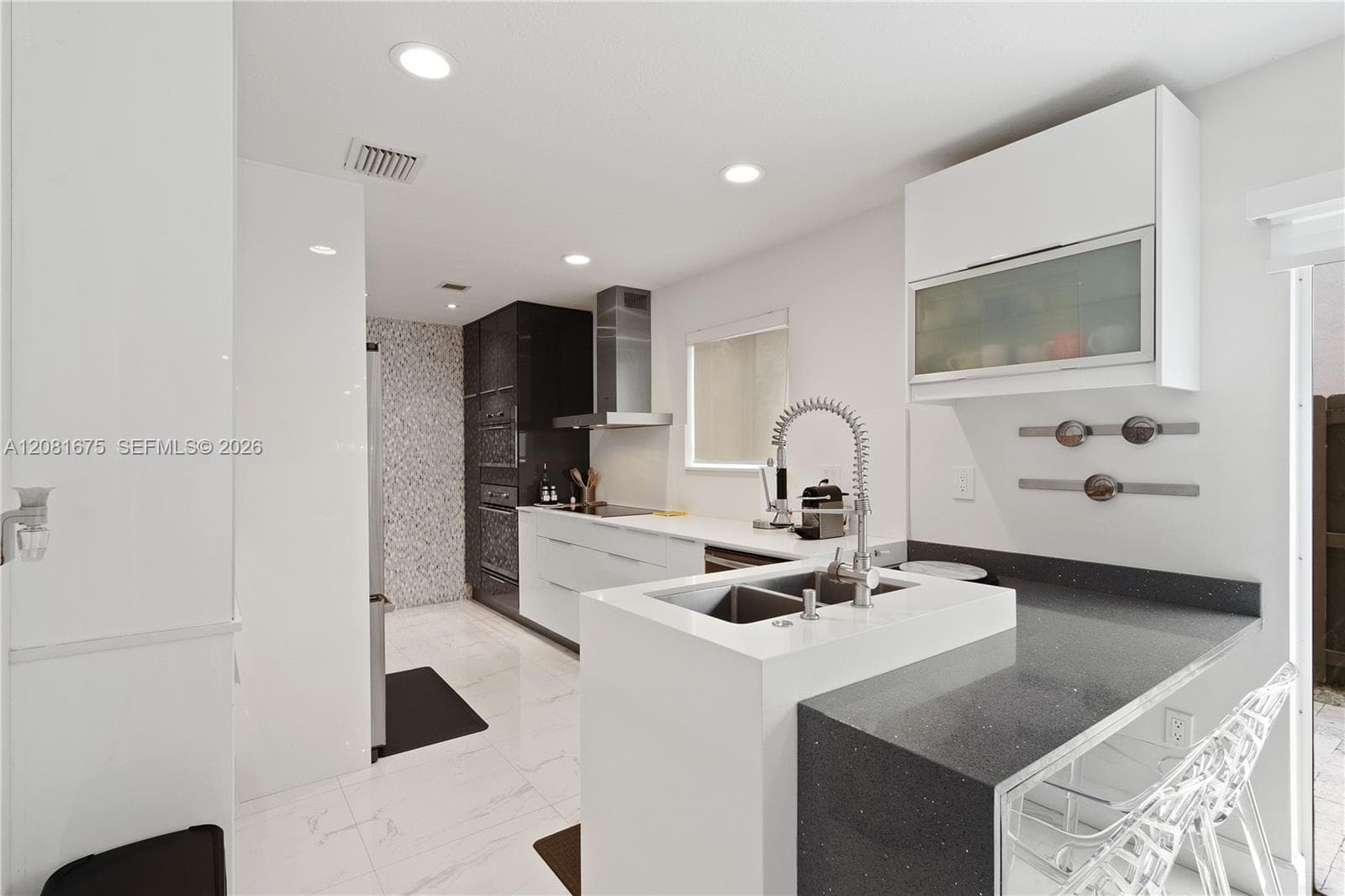 10842 NW 53rd Ln photo 11