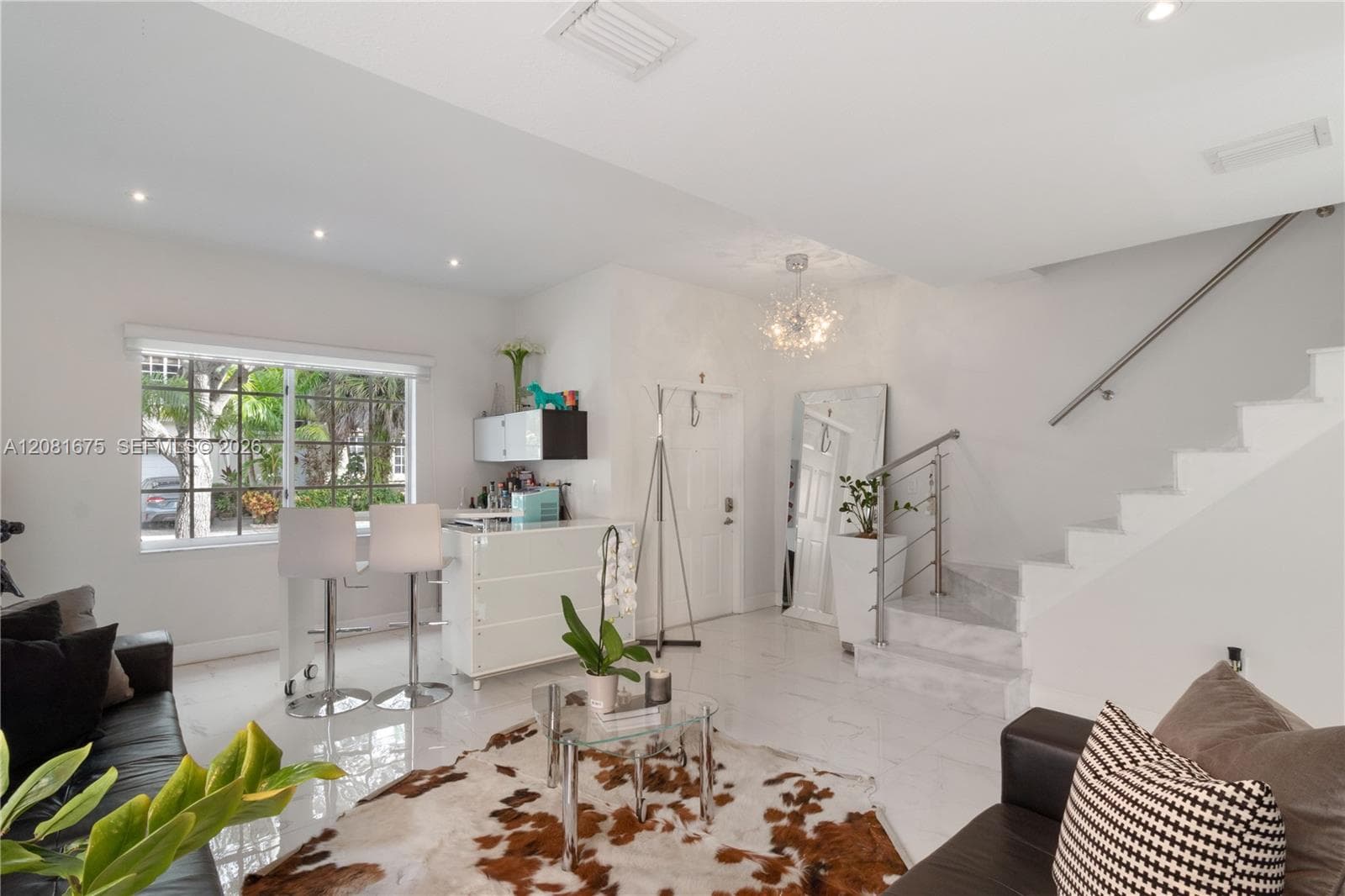 10842 NW 53rd Ln photo 4