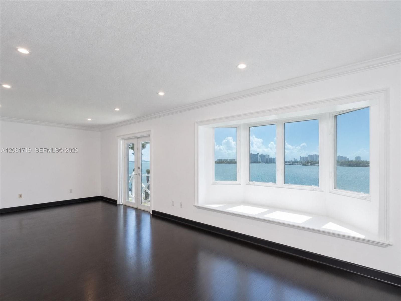 8041 NE Bayshore Ct #8041 photo 13