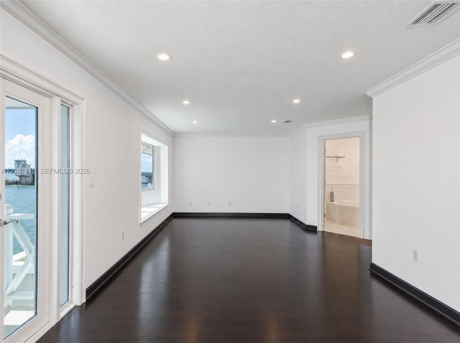 8041 NE Bayshore Ct #8041 photo 14