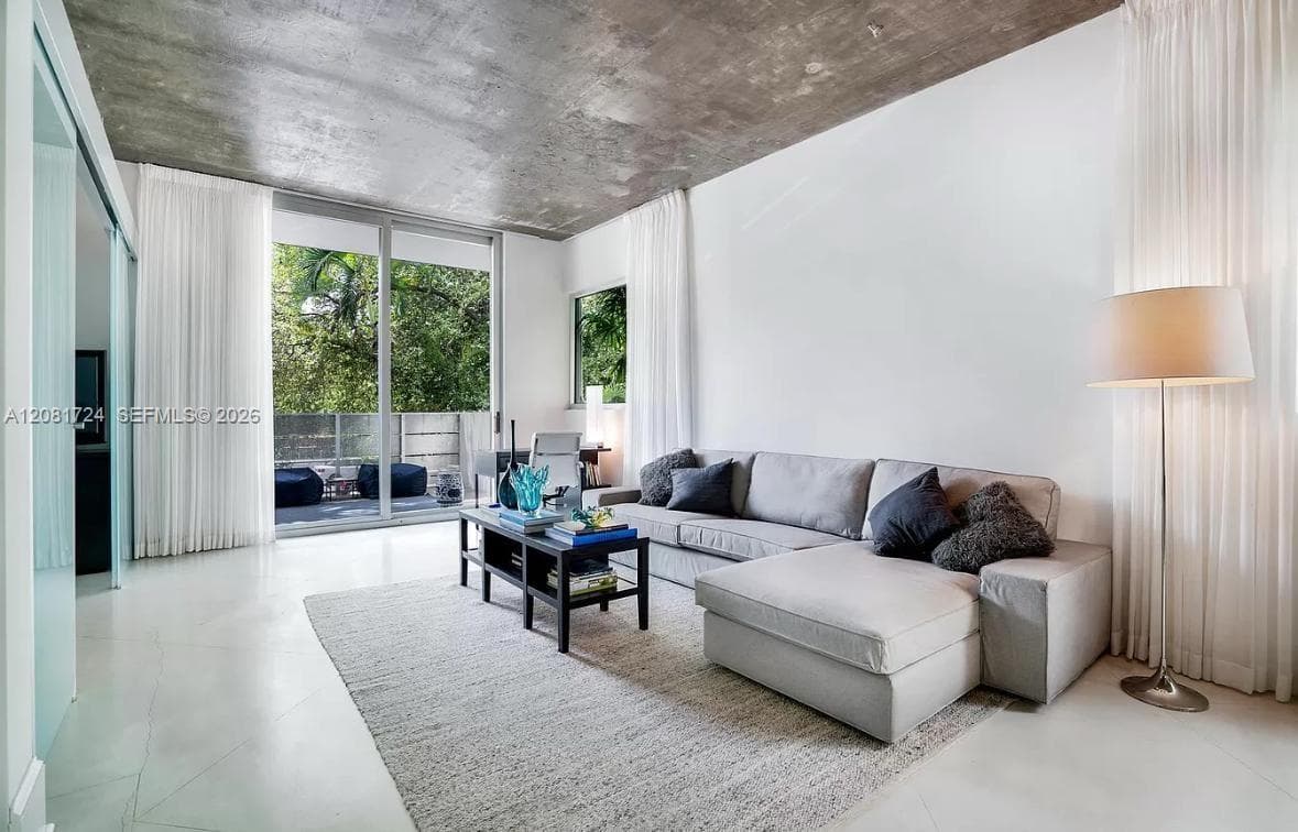 THE MONTCLAIR CONDO · #208 in Miami Beach - Photo 6