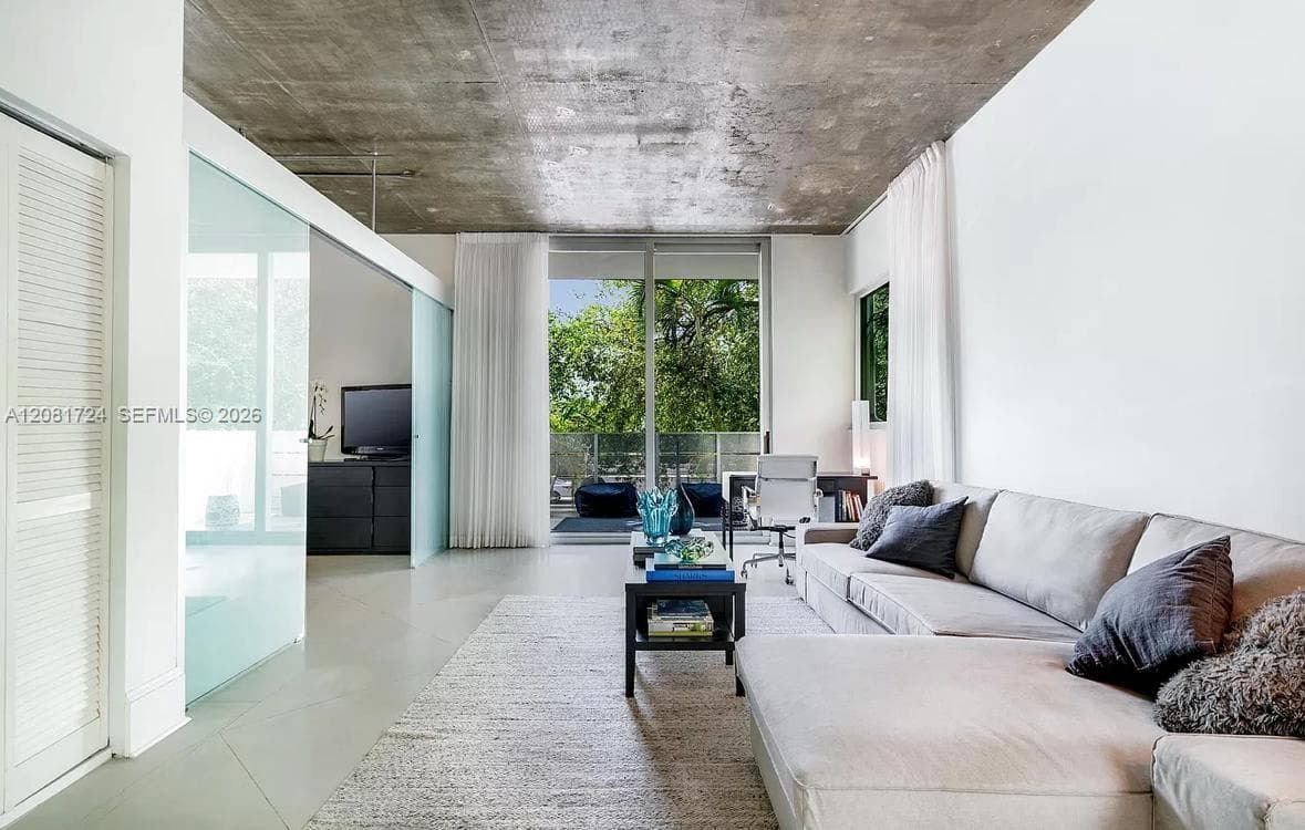 THE MONTCLAIR CONDO · #208 in Miami Beach - Photo 7