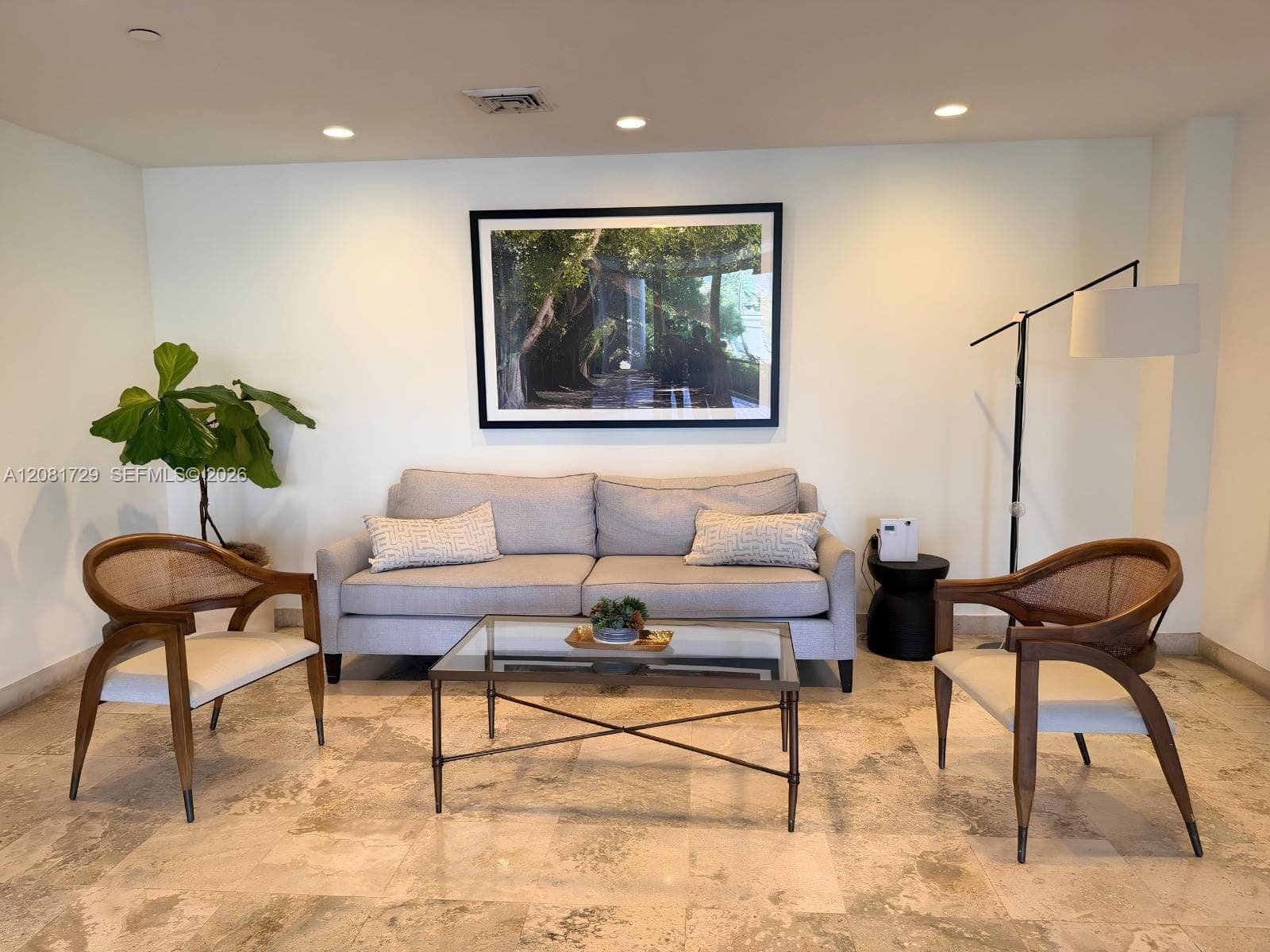 GABLES TERRACE CONDO · #1009 in Miami - Photo 7
