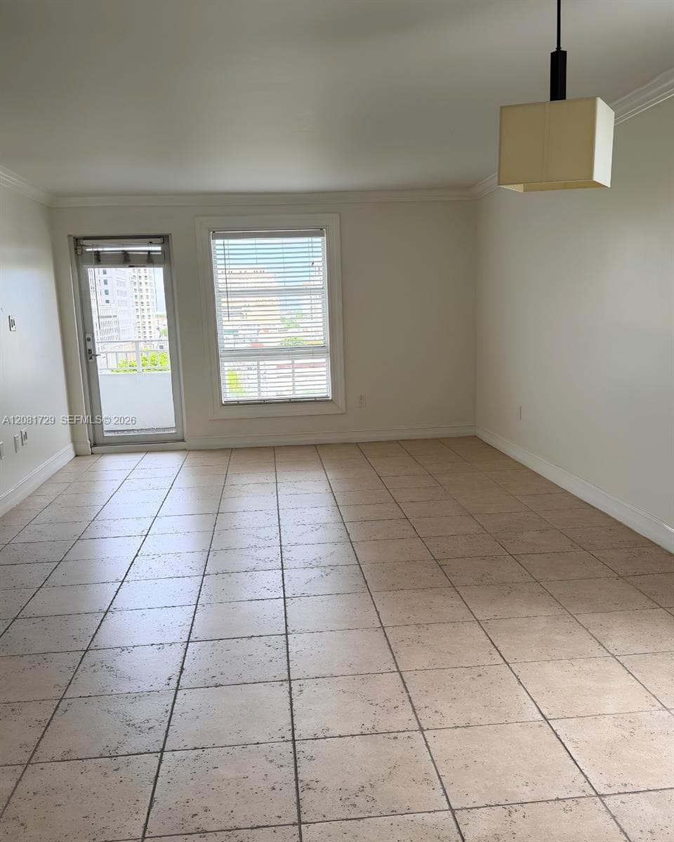 GABLES TERRACE CONDO · #1009 in Miami - Photo 10