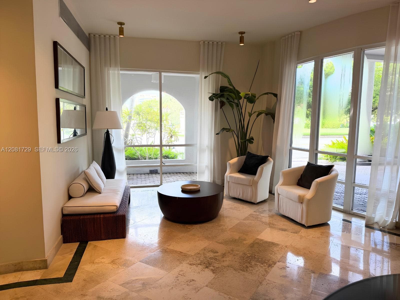 GABLES TERRACE CONDO · #1009 in Miami - Photo 4
