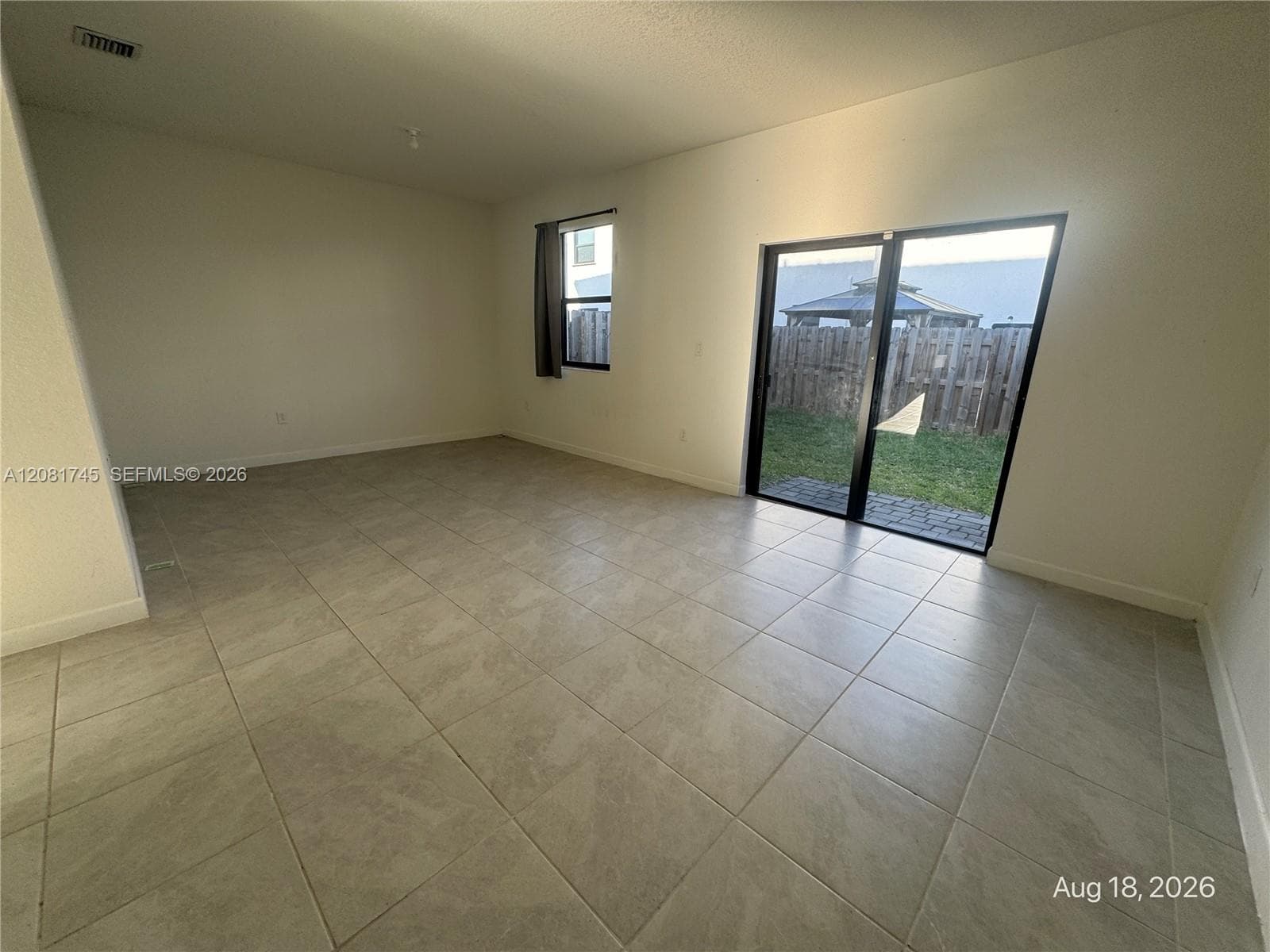 28567 SW 134th Ave photo 6
