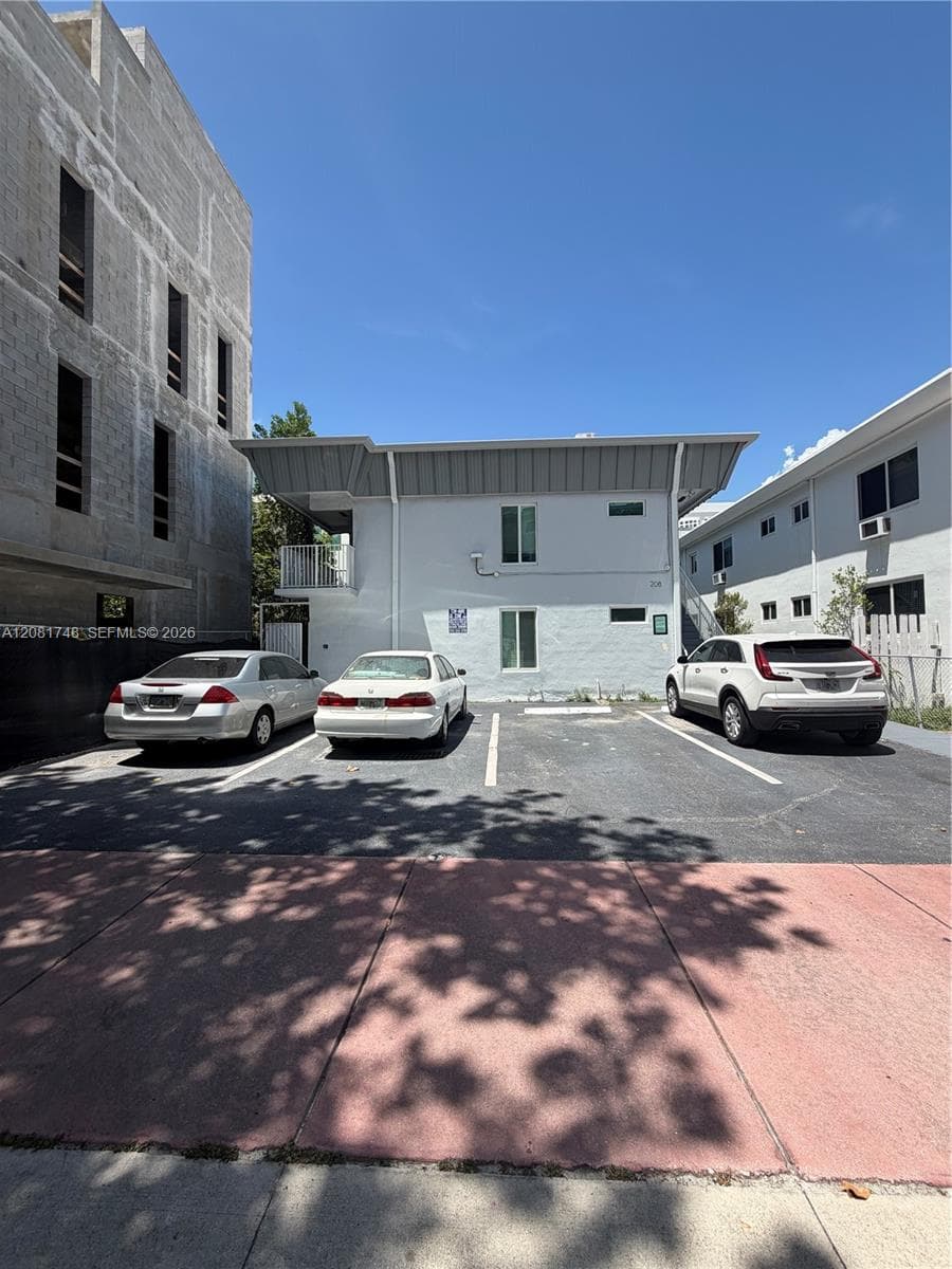 208 MERIDIAN CONDO · #6 in Miami Beach - Photo 11