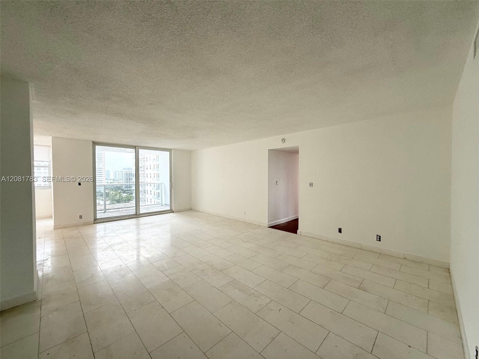LA MER SOUTH · #1206 in Hallandale Beach - Photo 10