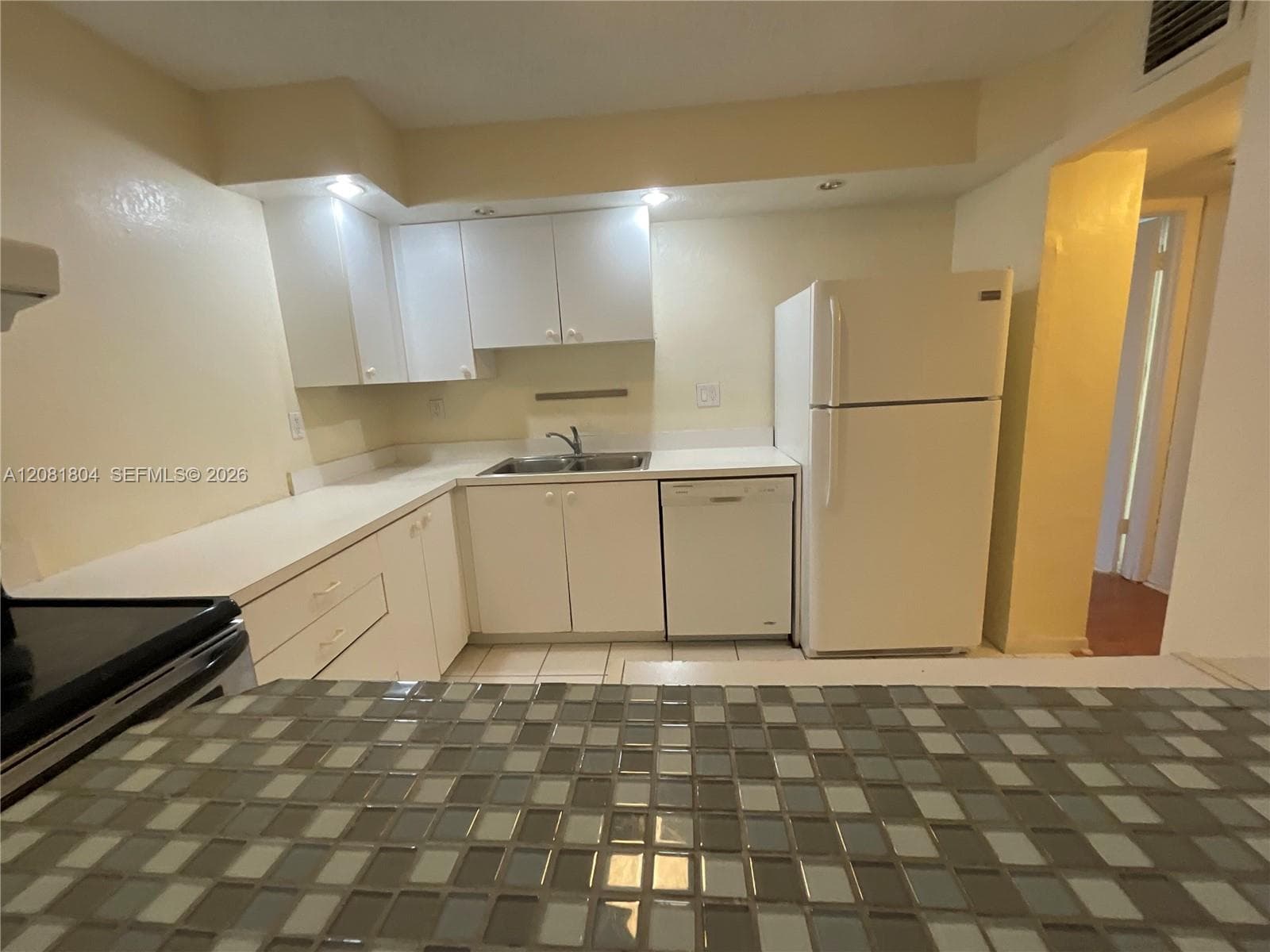 DESOTO PARK NORTH CONDOS · #507 in Hallandale Beach - Photo 8