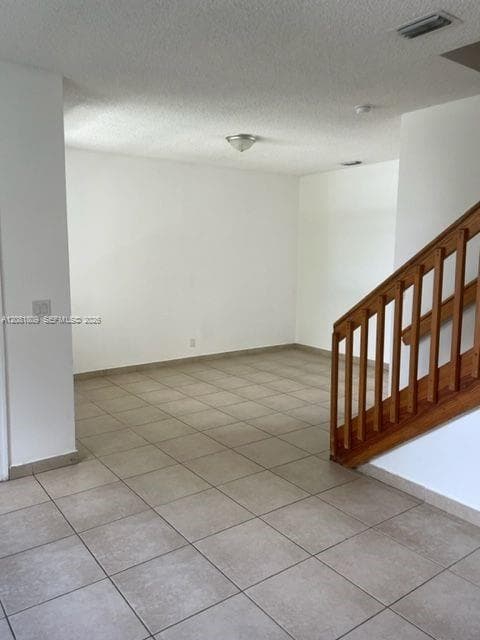SIERRA RIDGE CONDO J-54 · #2 in Miami - Photo 4