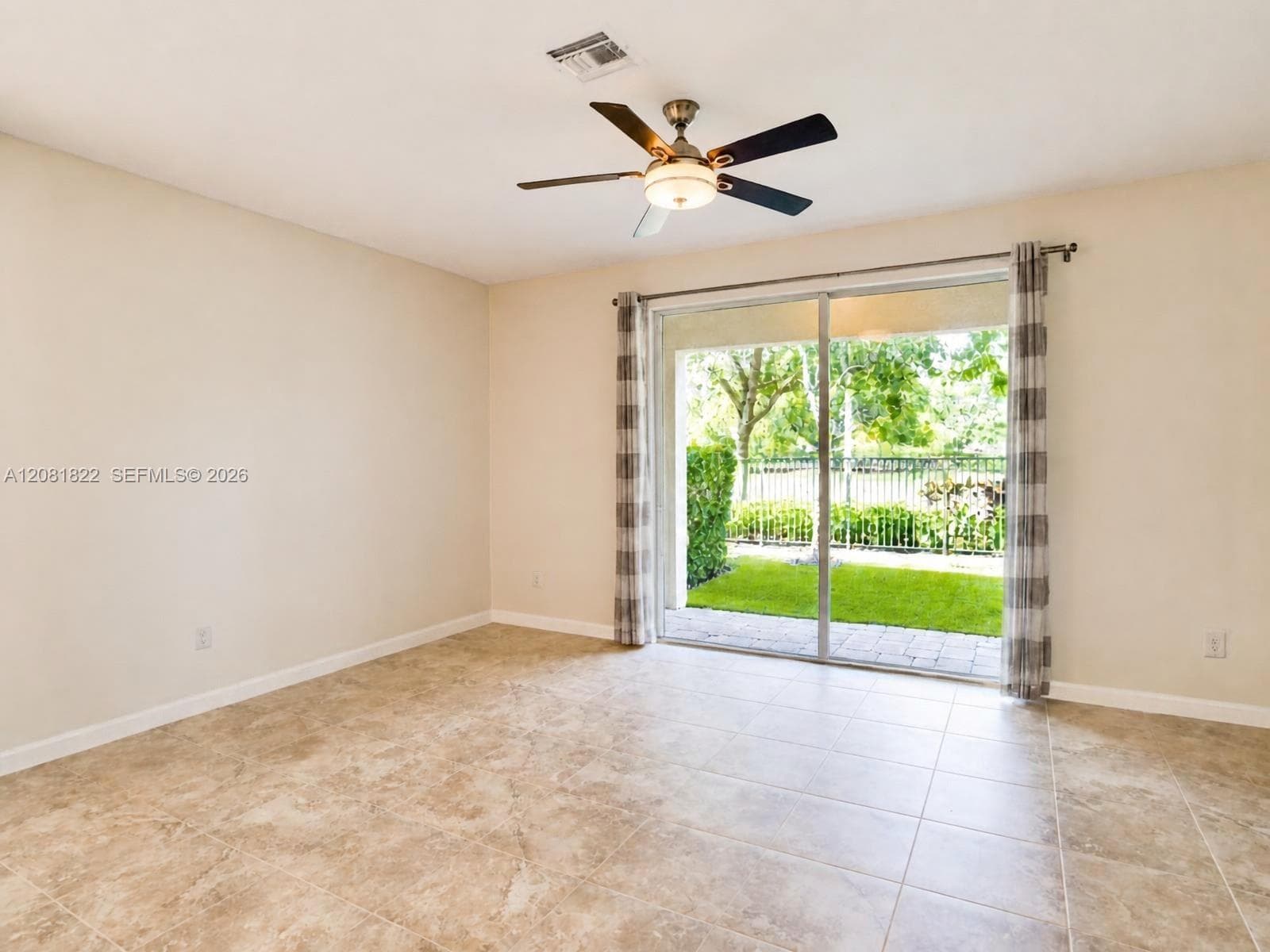 331 NE 47th Pl #331 photo 13