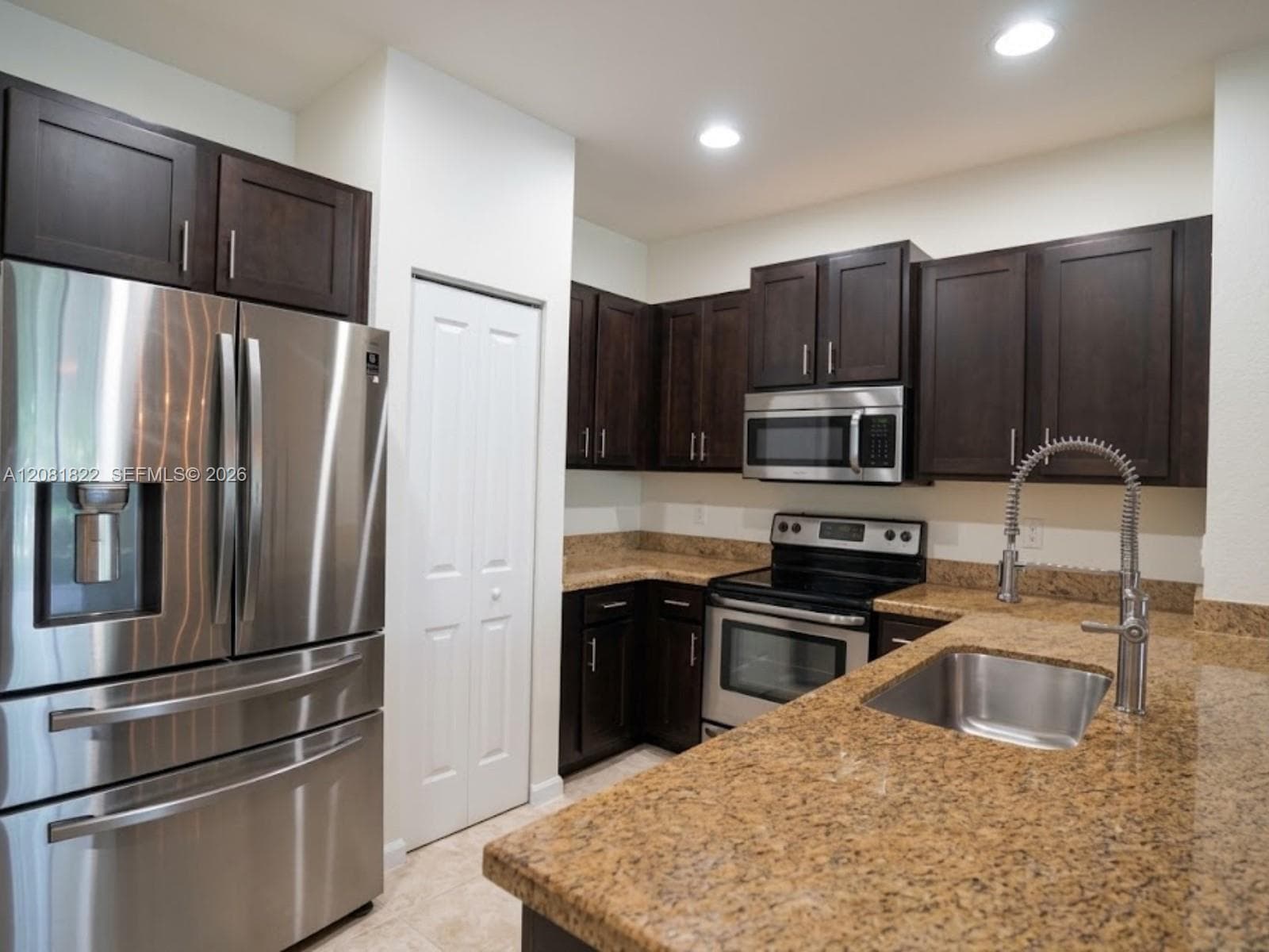 331 NE 47th Pl #331 photo 10