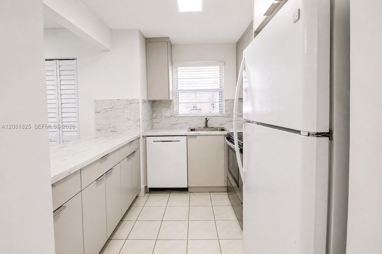 PINESIDE CONDO NO 1 · #103 in Miami - Photo 3