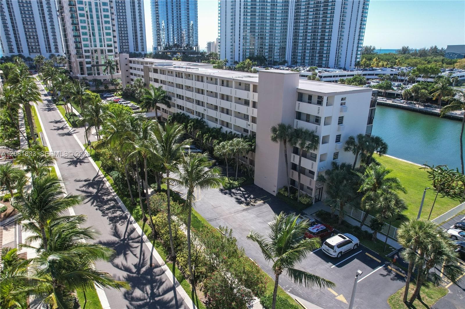 KINGS POINT IMPERIAL COND · #304 in Sunny Isles Beach - Photo 12