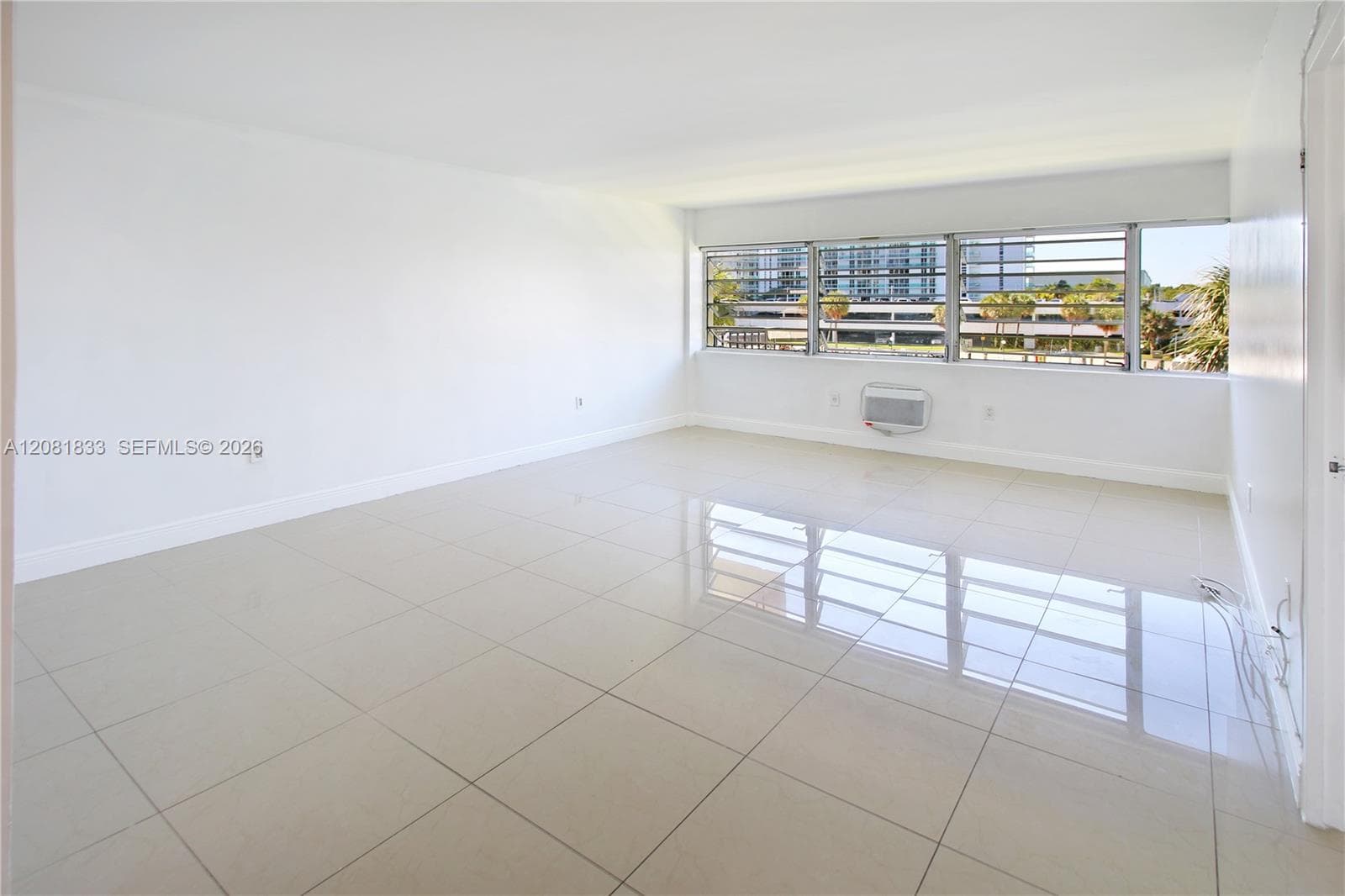 KINGS POINT IMPERIAL COND · #304 in Sunny Isles Beach - Photo 4