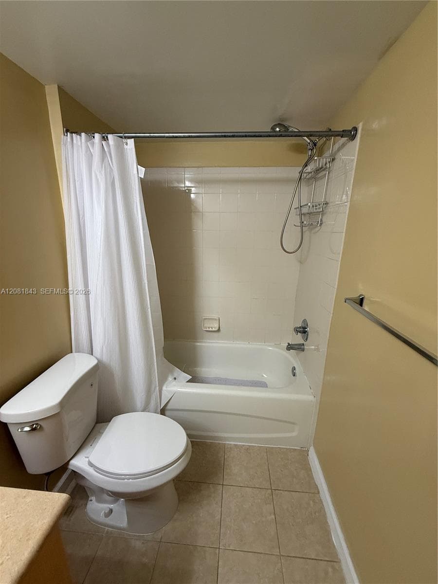 REGENT PARK CONDO · #608A in Hollywood - Photo 22
