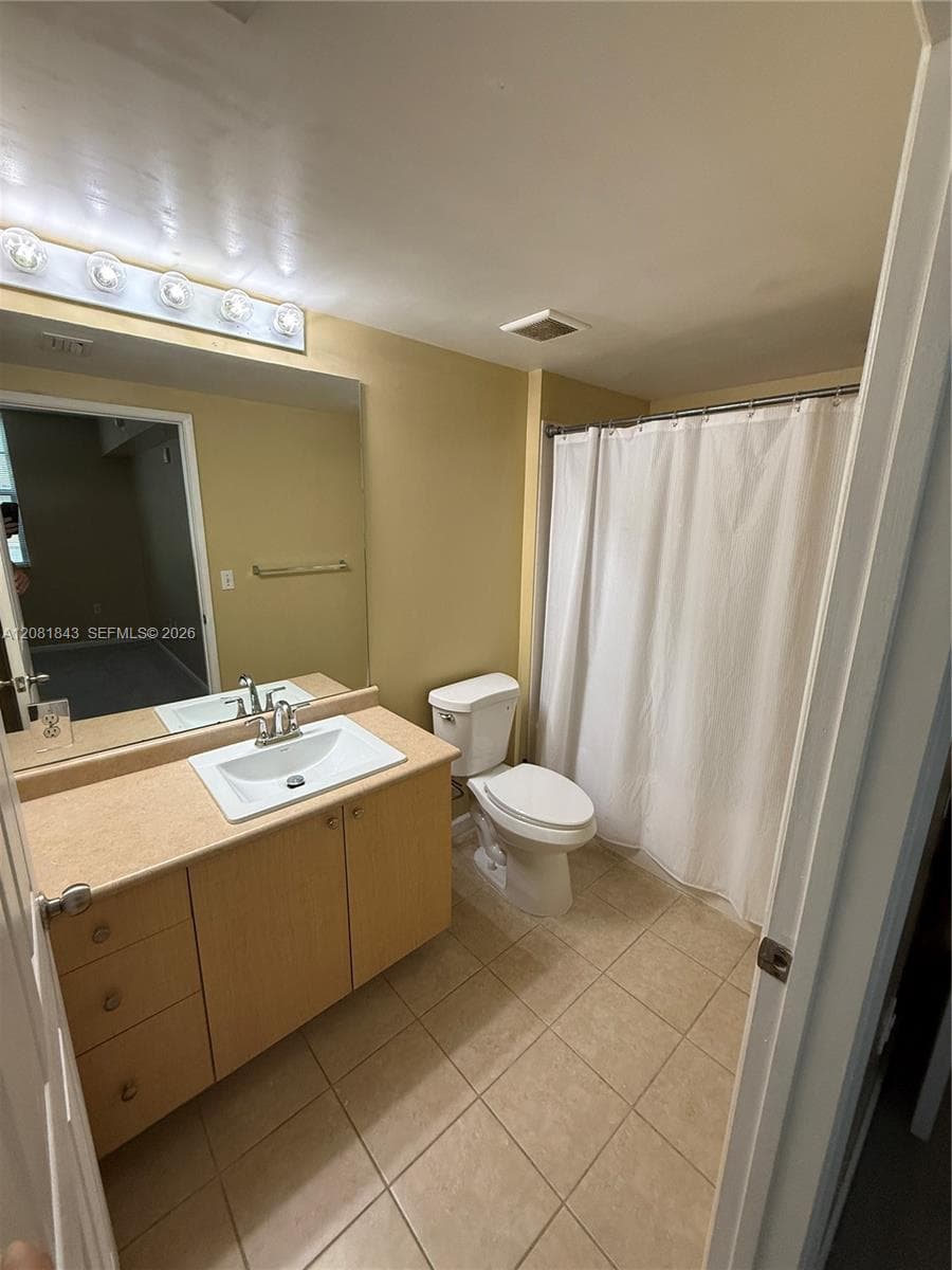 REGENT PARK CONDO · #608A in Hollywood - Photo 30