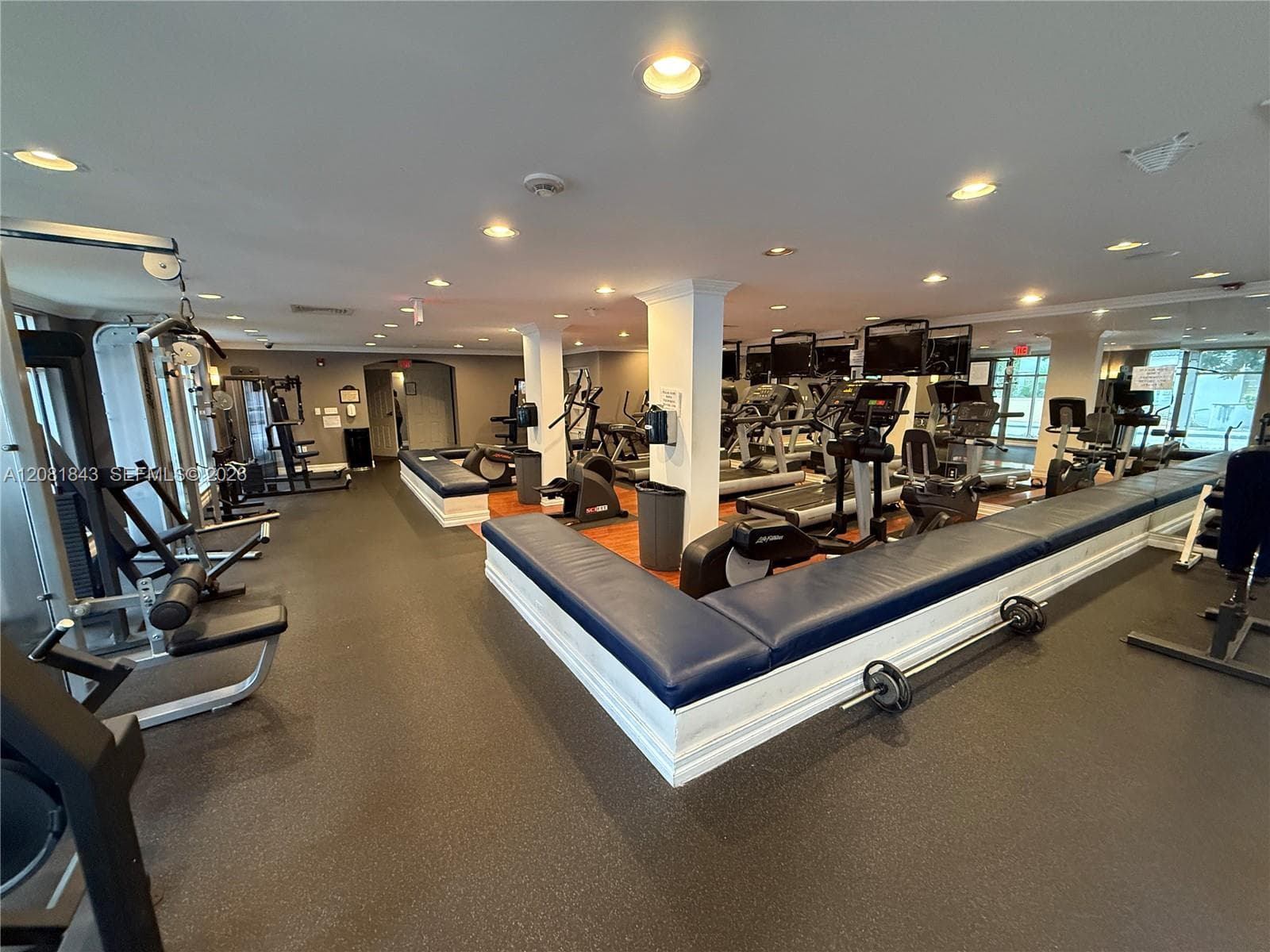 REGENT PARK CONDO · #608A in Hollywood - Photo 38
