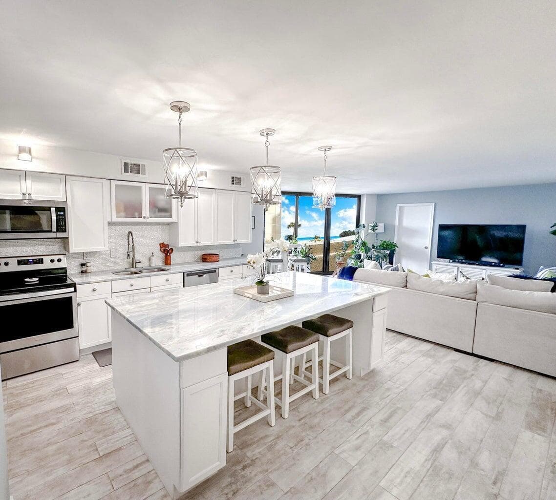 2800 N Ocean Drive #B-2D
