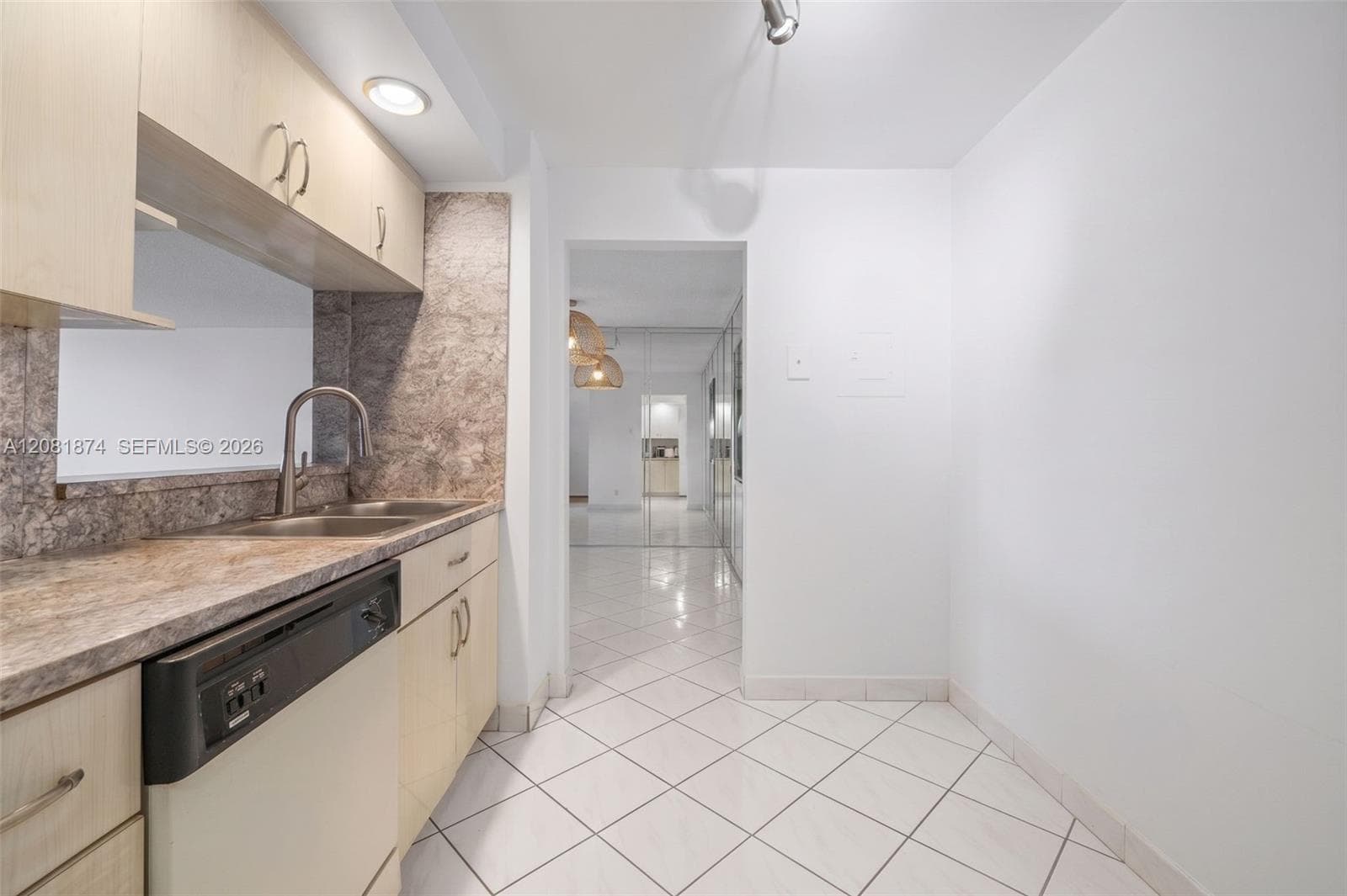 ARLEN HOUSE EAST CONDO · #1428 in Sunny Isles Beach - Photo 6