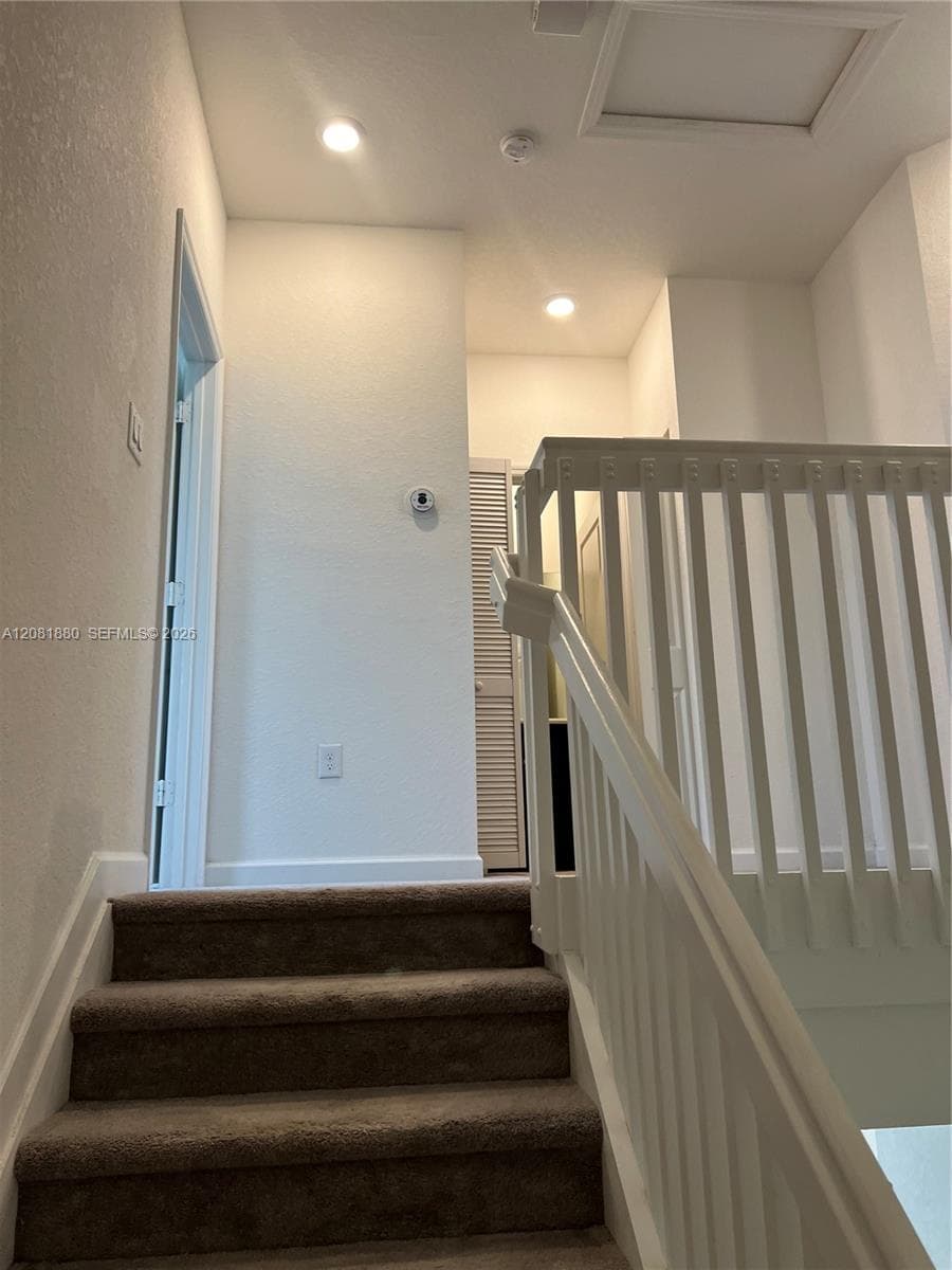 20578 NE 2nd Ct photo 29
