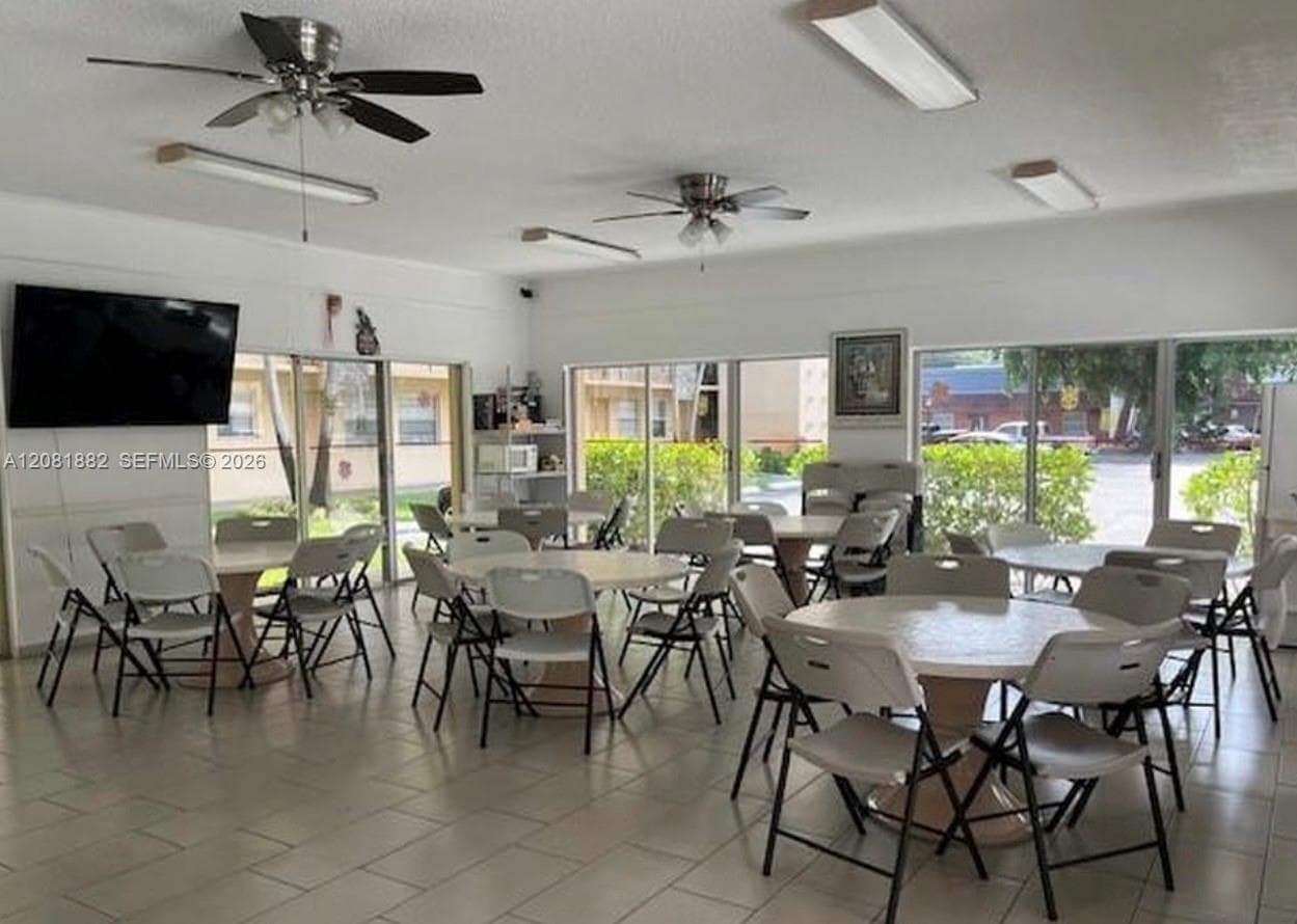 WARRENTON HOUSE CONDO · #223 in Hollywood - Photo 23