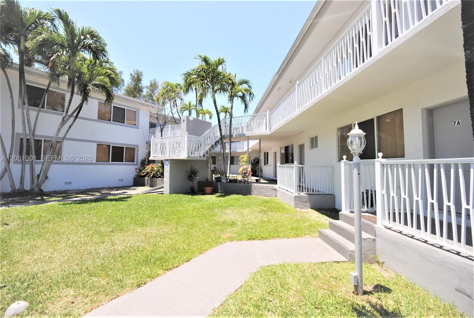 SHORE DRIVE CONDO · #4B in Miami Beach - Photo 1