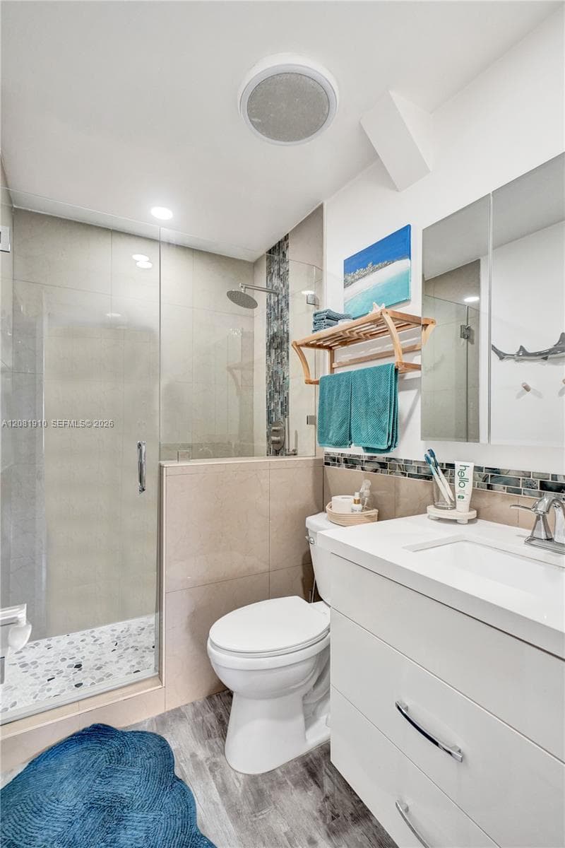 Indies · #7 in Key Biscayne - Photo 12