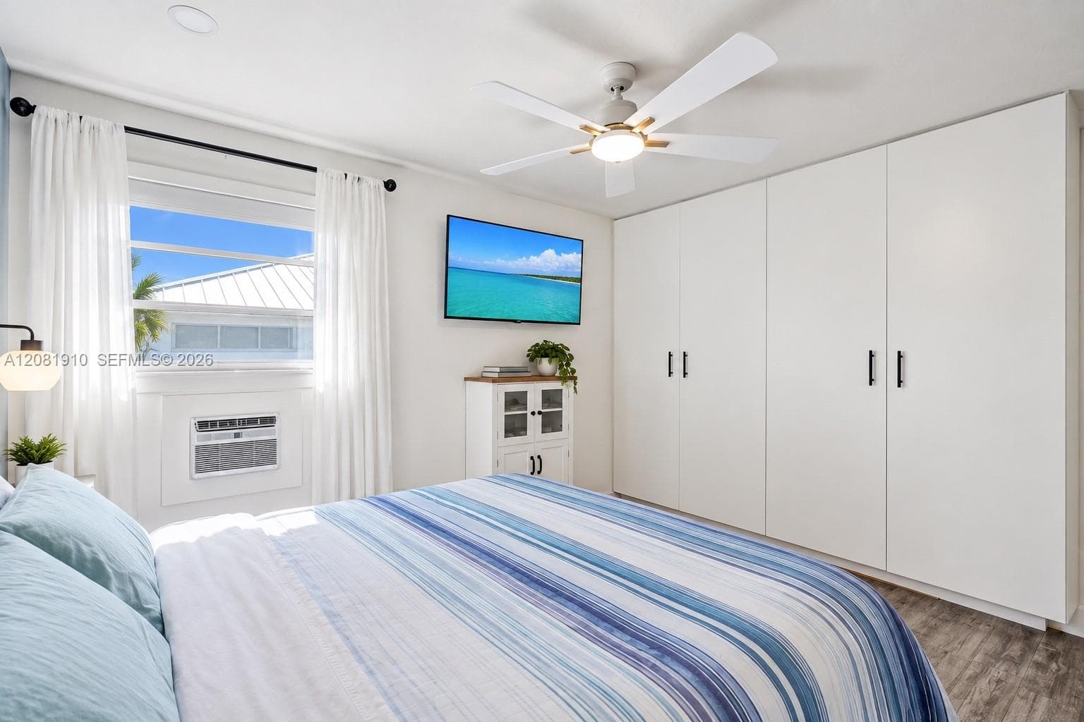 Indies · #7 in Key Biscayne - Photo 9