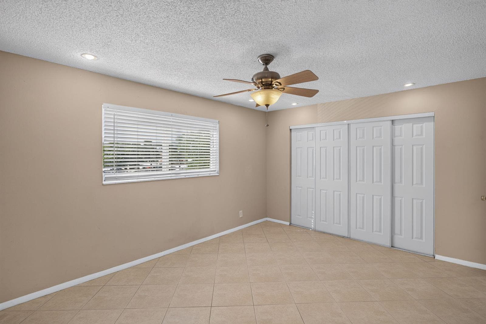 17-web-or-mls-2840 203-14