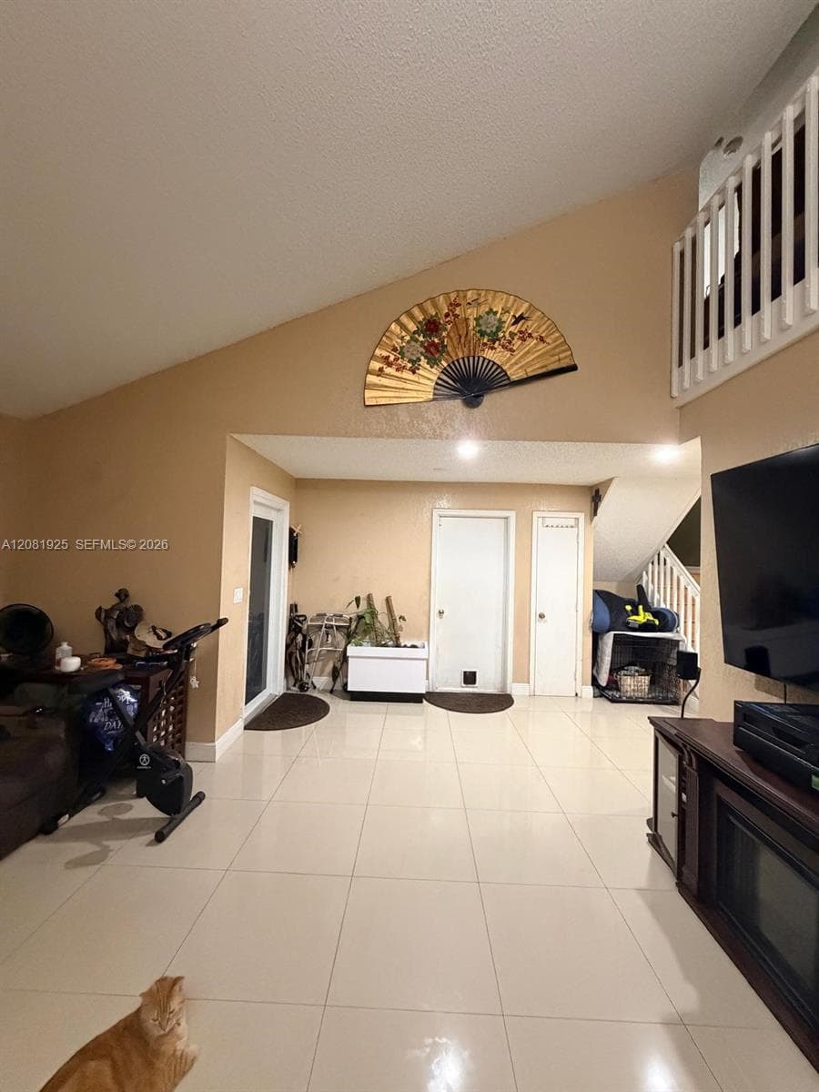 18901 NW 55th Ave photo 6