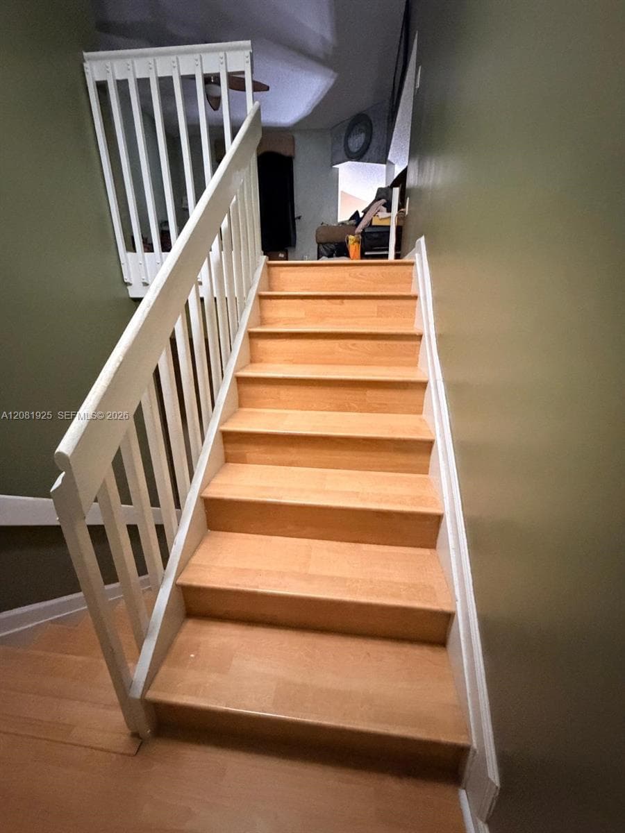 18901 NW 55th Ave photo 10