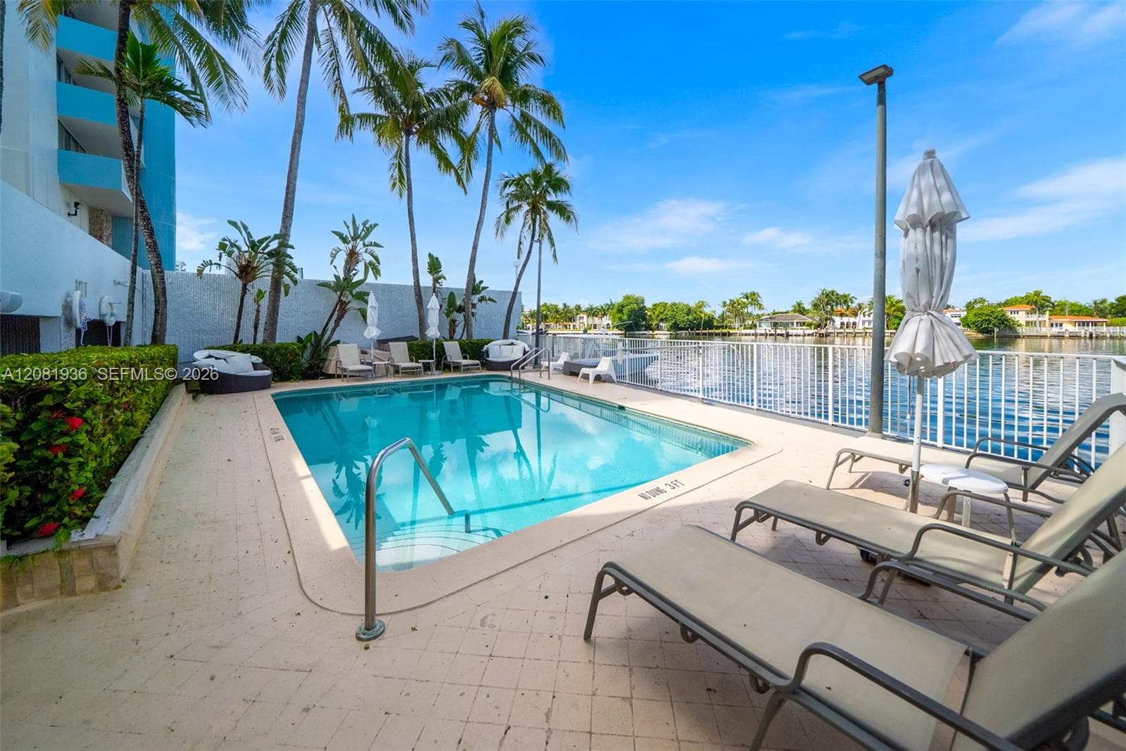 LA RIVE GAUCHE CONDO · #1004 in Miami Beach - Photo 16