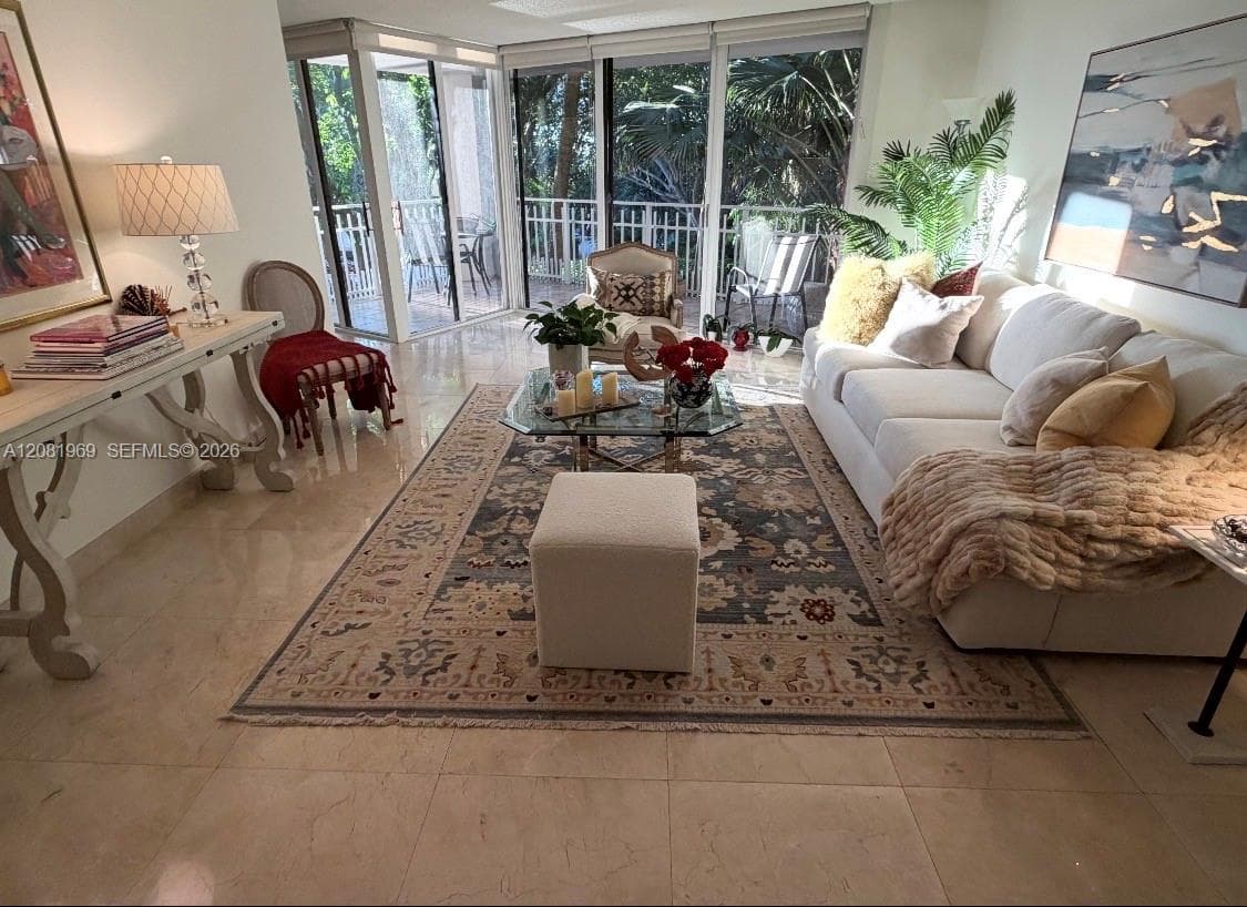 TOWERS OF QUAYSIDE CONDO · #408 in Miami - Photo 15