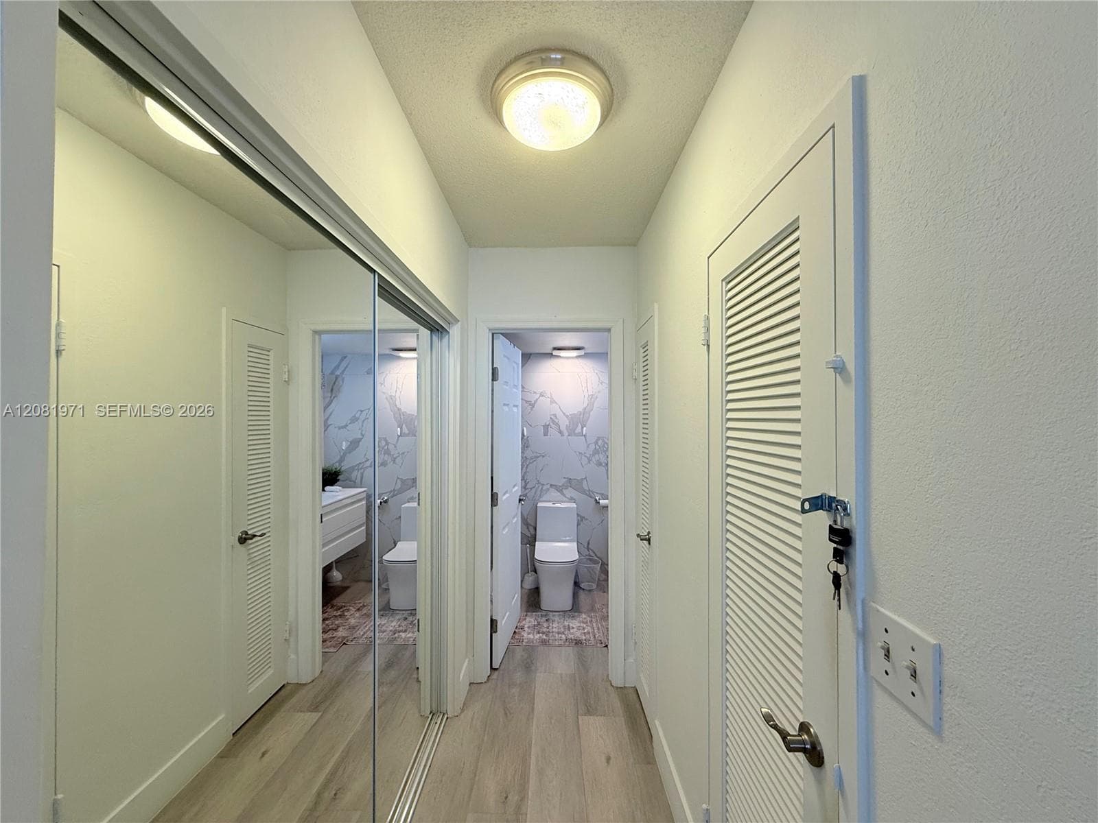 SEA AIR TOWERS CONDO · #423 in Hollywood - Photo 14