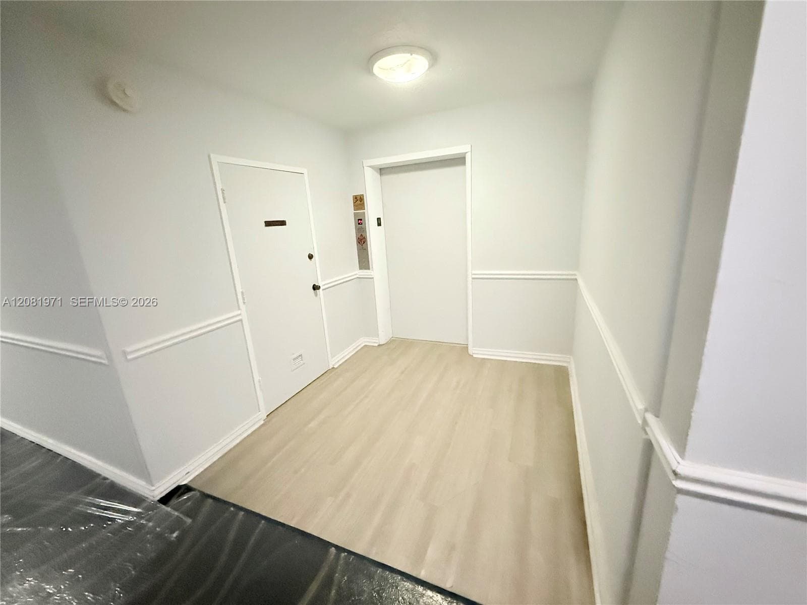 SEA AIR TOWERS CONDO · #423 in Hollywood - Photo 25