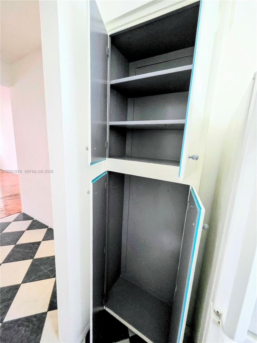 EIGHT PALMS CONDO · #202 in Miami Beach - Photo 9