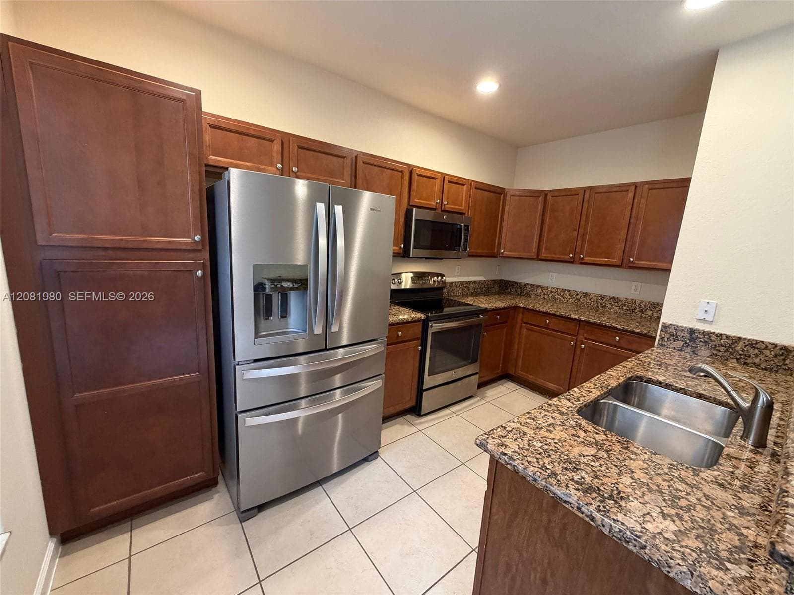 9441 SW 172nd Ave #9441 photo 2