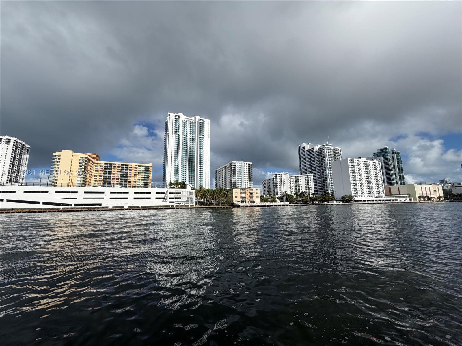 OCEANVIEW PARK CONDO · #531 in Hallandale Beach - Photo 36