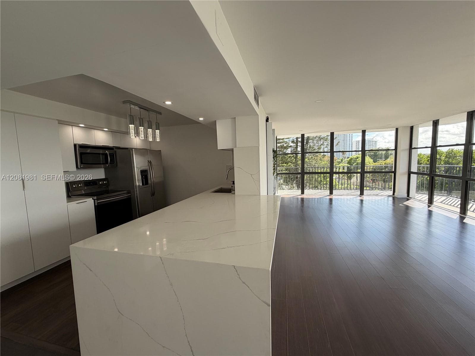 OCEANVIEW PARK CONDO · #531 in Hallandale Beach - Photo 24