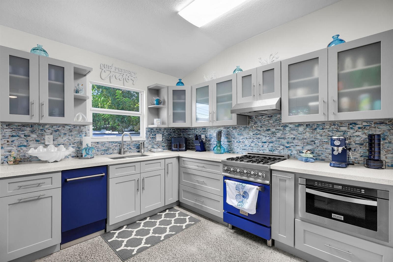 Enchanting Coastal Kitchen