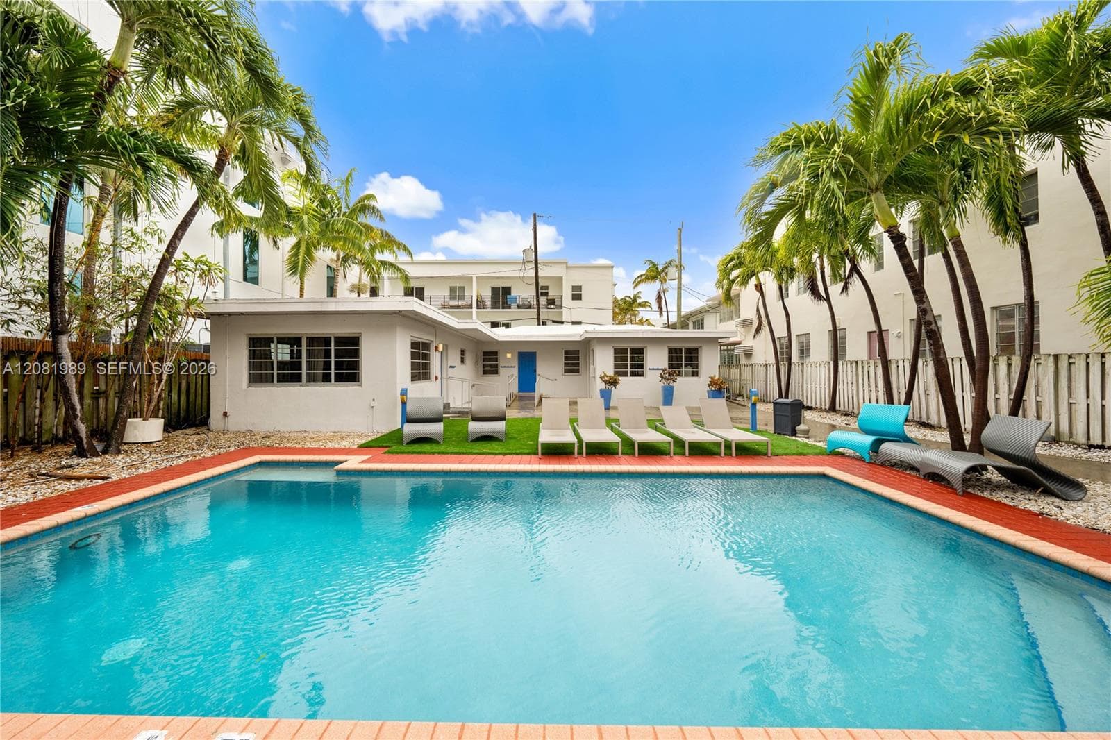 LENOX MANOR · #D in Miami Beach - Photo 23