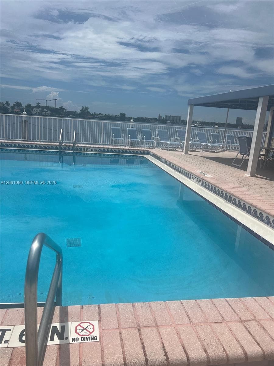 Point east · #N211 in Aventura - Photo 14
