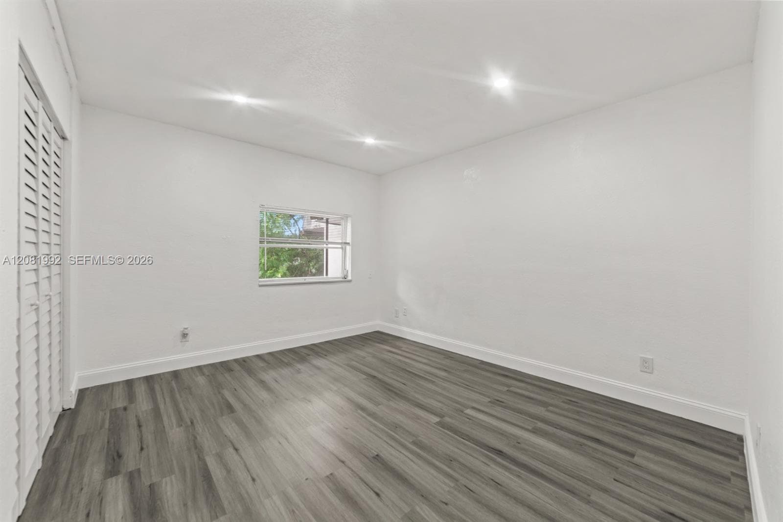 1710 NE 142nd St #1710 photo 17
