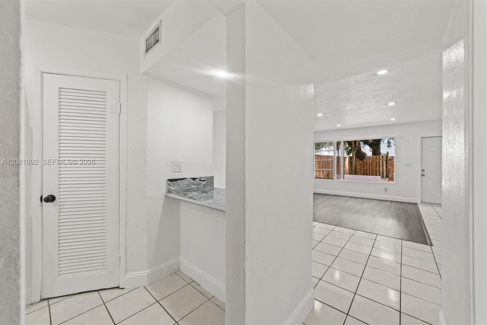1710 NE 142nd St #1710 photo 4