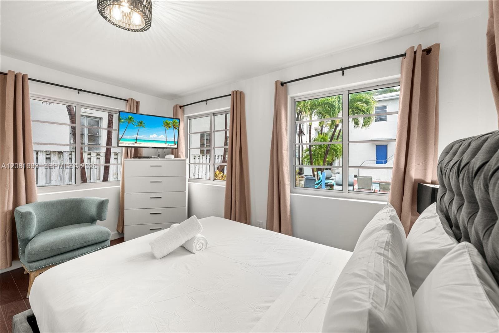 LENOX MANOR · #E in Miami Beach - Photo 18